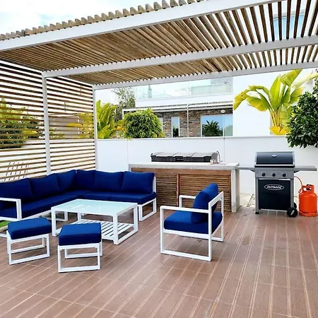 Villa Utopia *